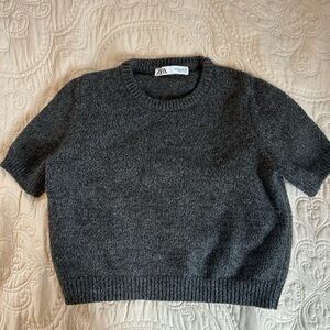 Zara Women's Charcoal Crew Neck Sweater